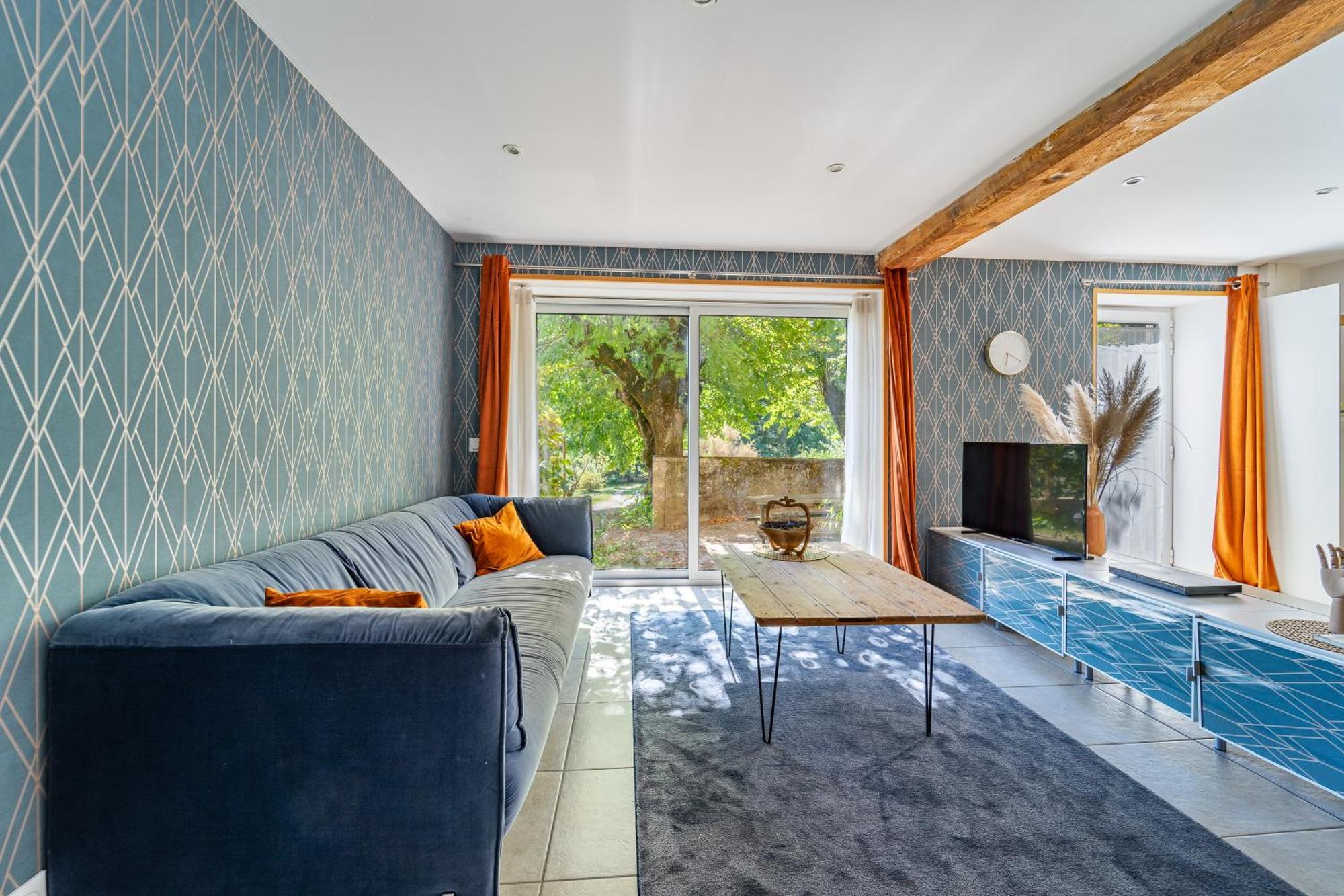 Cosy Room'S Frontonas Exterior photo