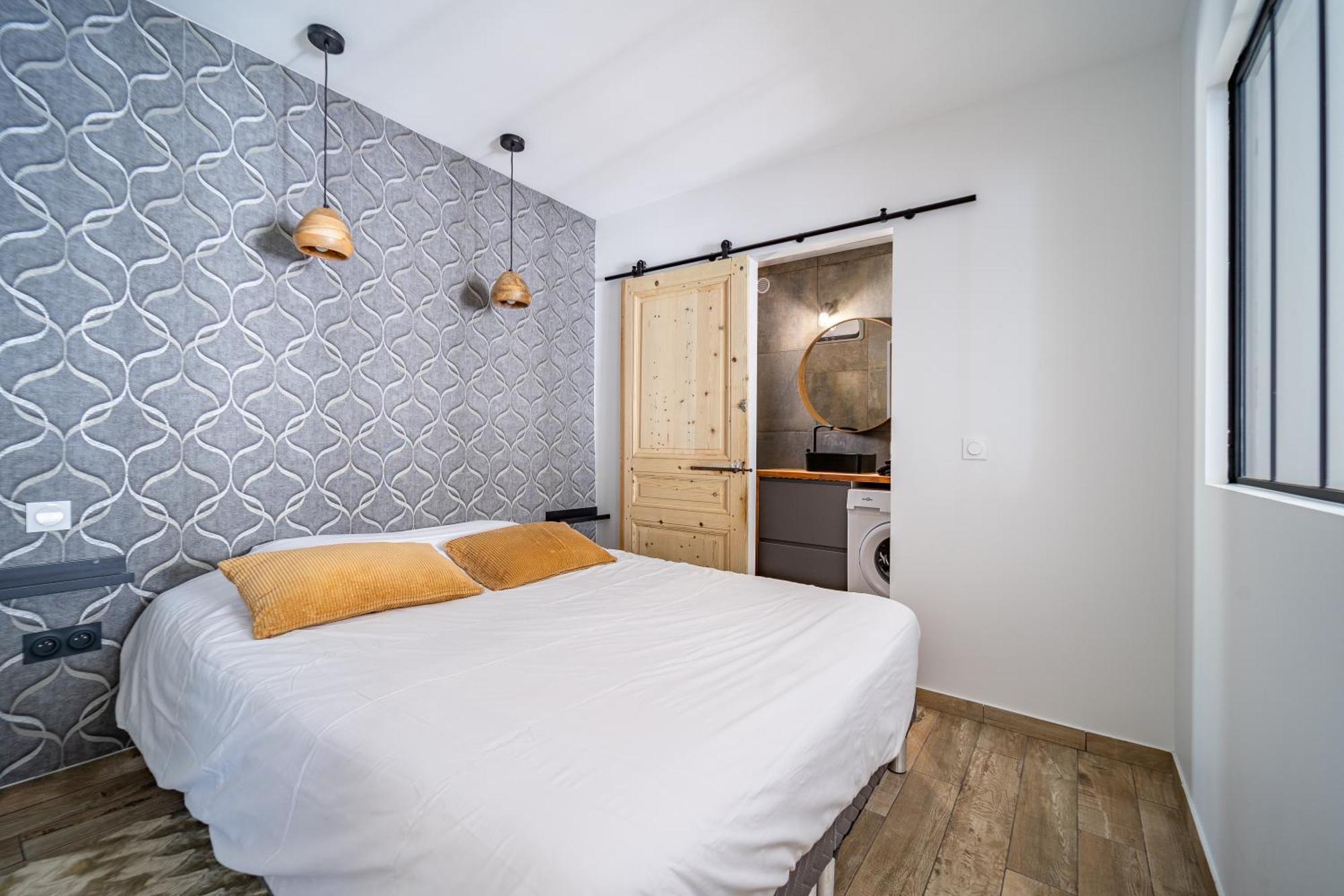 Cosy Room'S Frontonas Exterior photo